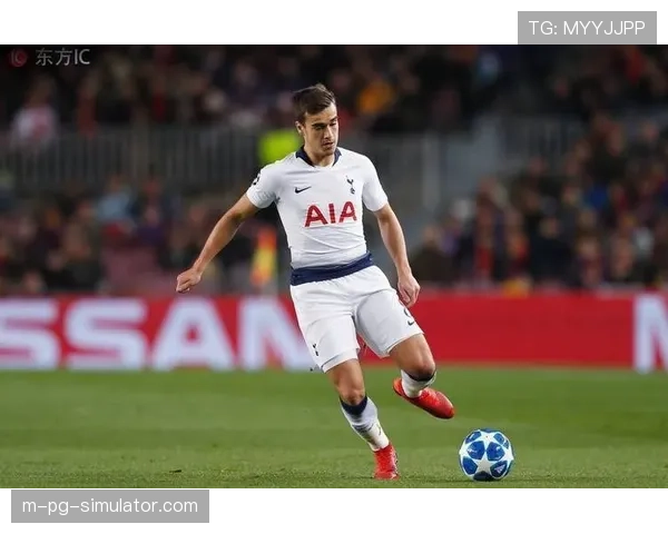 波斯特科格鲁战术原则妥协 为取胜临时变阵五后卫体系